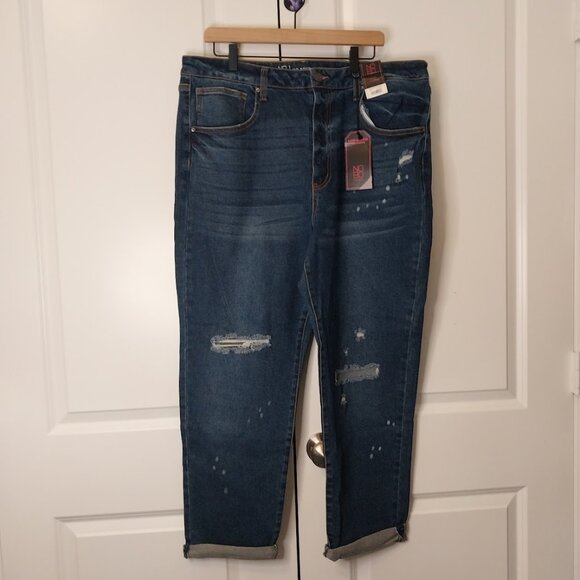 No Boundaries Super High Rise Girlfriend Juniors Jeans - Picture 1 of 7